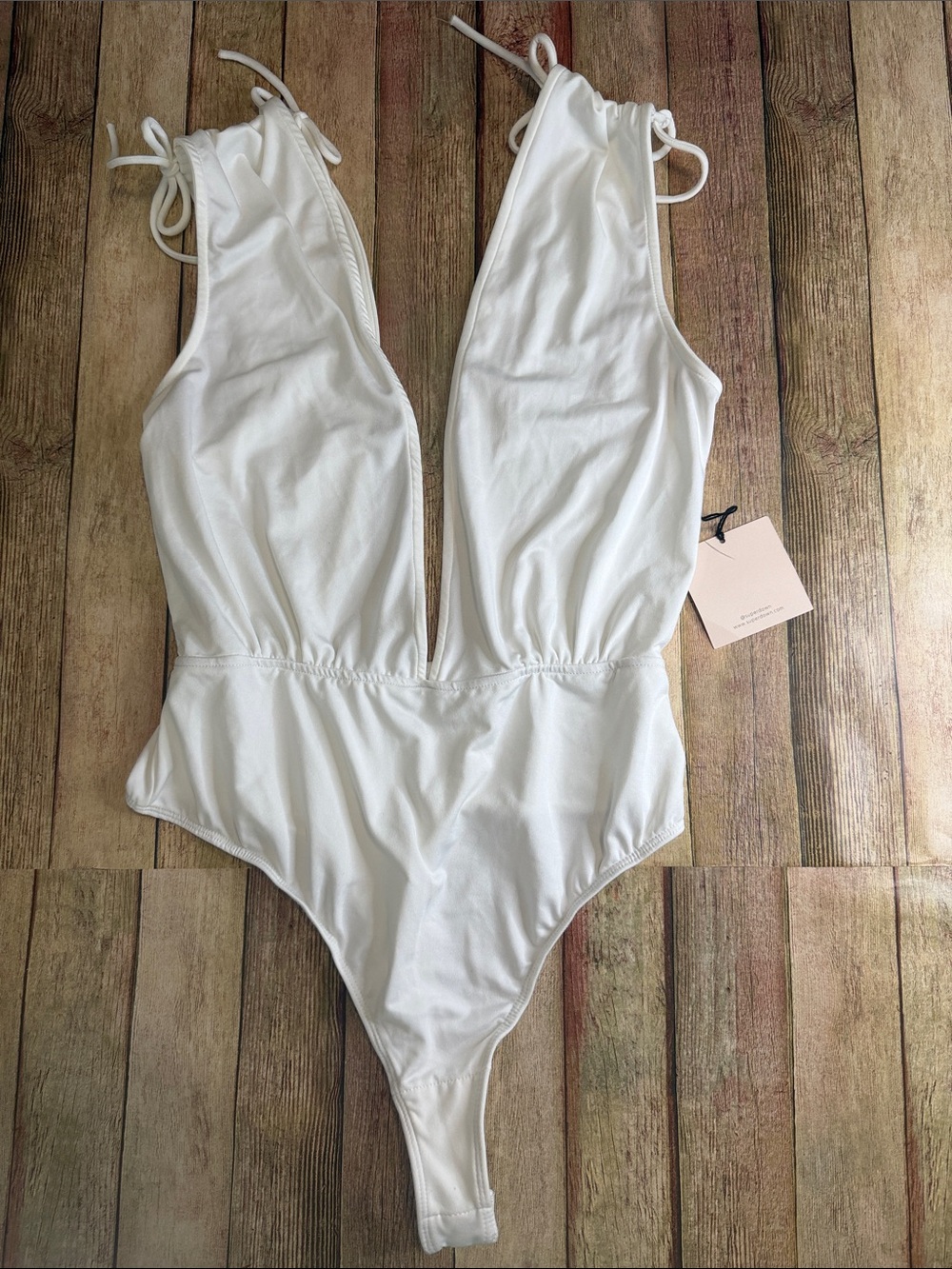 superdown White Deep V Tie Shoulder Bodysuit